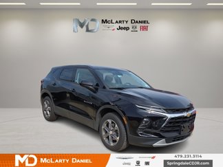 Used 2023 Chevrolet Blazer LT image 1