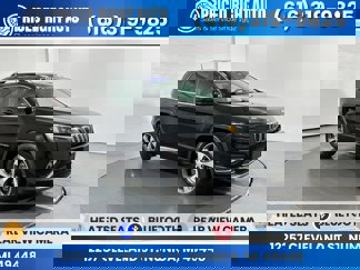Used 2019 Jeep Cherokee Limited image 1