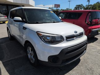 Used 2017 Kia Soul image 1