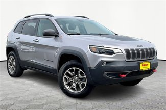 Used 2020 Jeep Cherokee Trailhawk image 1