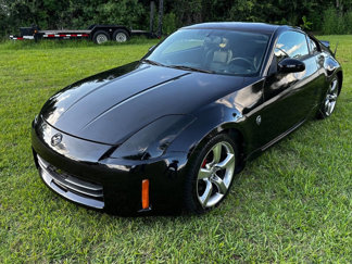 Used 2006 Nissan 350Z Touring w/ (N93) Cargo Convenience Pkg image 1