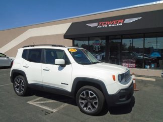 Used 2015 Jeep Renegade Latitude w/ Cold Weather Group II image 1