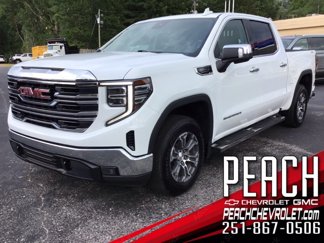 Used 2024 GMC Sierra 1500 SLT image 1