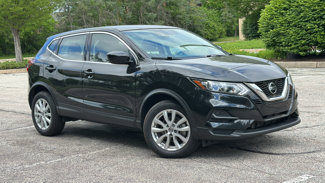 Certified 2022 Nissan Rogue Sport S image 1
