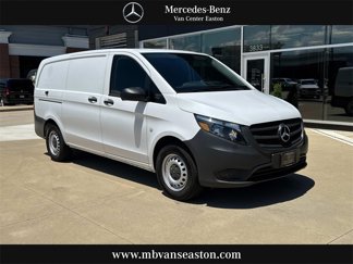 Used 2021 Mercedes-Benz Metris image 1