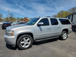 Used 2011 Chevrolet Suburban LT w/ Luxury Package image 1