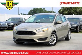 Used 2015 Ford Focus SE image 1