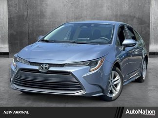 Used 2023 Toyota Corolla LE image 1