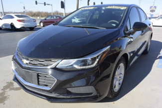 Used 2017 Chevrolet Cruze LT w/ Convenience Package image 1