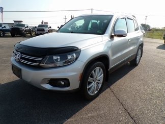 Used 2013 Volkswagen Tiguan SE image 1