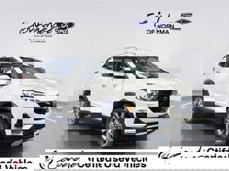 Used 2023 Buick Encore GX Essence w/ Experience Buick Package image 1