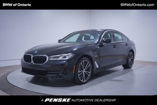 Used 2022 BMW 530e w/ Convenience Package image 1
