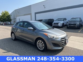 Used 2016 Hyundai Elantra GT image 1