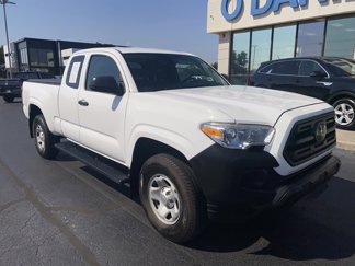 Used 2019 Toyota Tacoma 2WD Access Cab image 1