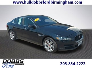 Used 2019 Jaguar XE Premium image 1