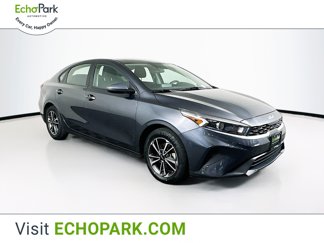 Used 2023 Kia Forte LXS image 1