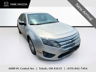 Used 2010 Ford Fusion S image 1