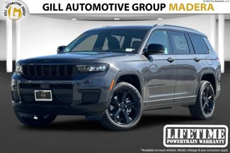 New 2025 Jeep Grand Cherokee L Laredo image 1