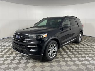 Used 2020 Ford Explorer XLT w/ Equipment Group 202A image 1