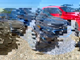Used 2020 Chevrolet Equinox LT image 1