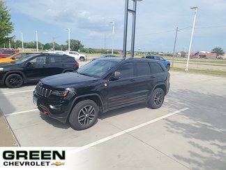 Used 2018 Jeep Grand Cherokee Trailhawk w/ Trailhawk Luxury Group image 1