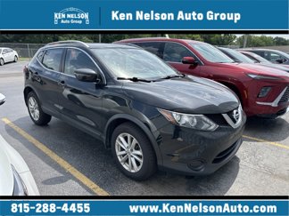 Used 2017 Nissan Rogue Sport SV image 1