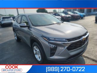 New 2025 Chevrolet Trax LS w/ LS Convenience Package image 1