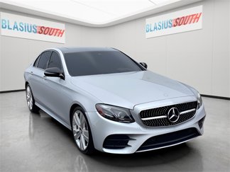 Used 2017 Mercedes-Benz E 300 4MATIC image 1