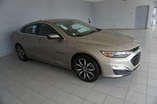 New 2025 Chevrolet Malibu RS image 1