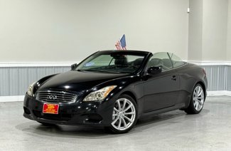 Used 2010 INFINITI G37 Convertible w/ Interior Accent Pkg image 1