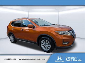 Used 2018 Nissan Rogue SV image 1