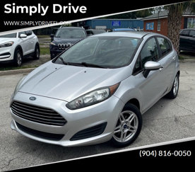 Used 2017 Ford Fiesta SE image 1