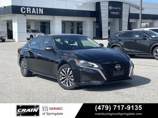 Used 2024 Nissan Altima 2.5 SV image 1
