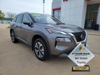 Used 2022 Nissan Rogue SV w/ SV Premium Package image 1