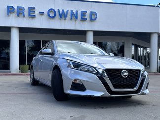 Used 2021 Nissan Altima 2.5 S w/ Driver Assist Package image 1