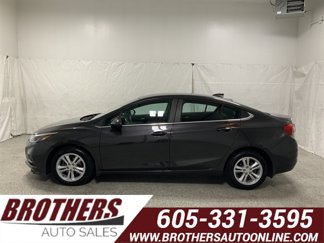 Used 2017 Chevrolet Cruze LT w/ Convenience Package image 1