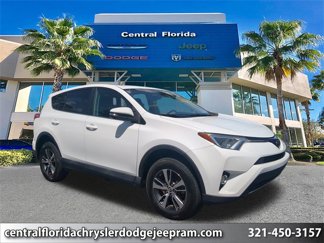 Used 2018 Toyota RAV4 XLE image 1