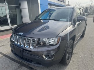 Used 2016 Jeep Compass High Altitude image 1