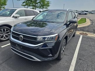 Used 2022 Volkswagen Taos SE image 1