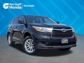 Used 2016 Toyota Highlander LE image 1