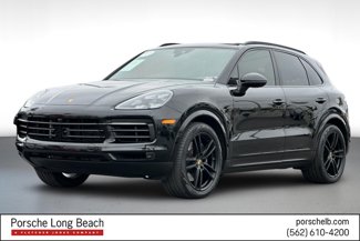 Used 2022 Porsche Cayenne S image 1
