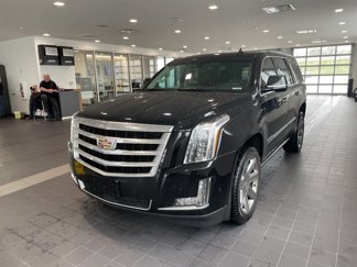 Used 2017 Cadillac Escalade Premium Luxury image 1