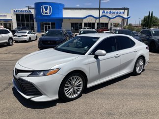 Used 2018 Toyota Camry XLE image 1