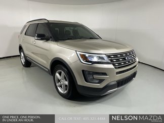 Used 2017 Ford Explorer XLT w/ Equipment Group 202A image 1
