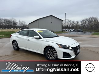 Used 2023 Nissan Altima 2.5 SV image 1