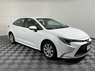 Used 2021 Toyota Corolla LE image 1