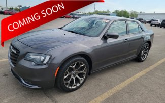 Used 2016 Chrysler 300 S image 1