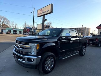 Used 2017 Ford F250 Lariat w/ Chrome Package image 1