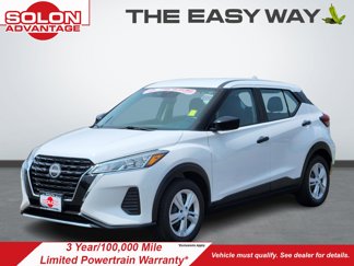 Used 2022 Nissan Kicks S image 1