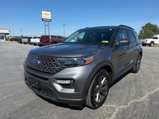 Used 2021 Ford Explorer XLT w/ Equipment Group 202A image 1